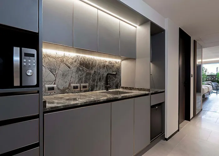 Gardina Asoke & 4* 방콕