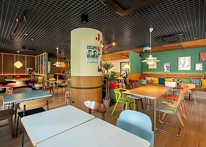호텔 Gardina Asoke & 4*